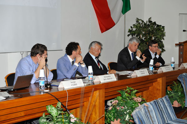 Foto Presentazione del IX Premio Alveare - Giovedì 13 giugno 2013